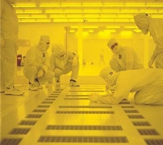 揭秘Intel CPU制造工廠 生化危機即視感與計算機網(wǎng)絡(luò)技術(shù)的開發(fā)